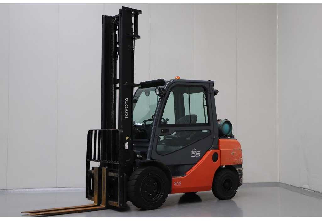 TOYOTA - 02-8FGJF35 - FORKLIFT, SIDESHIFT, 2015, 5M - Навантажувач вилковий: фото 2 TOYOTA - 02-8FGJF35 - FORKLIFT, SIDESHIFT, 2015, 5M - Навантажувач вилковий: фото 2