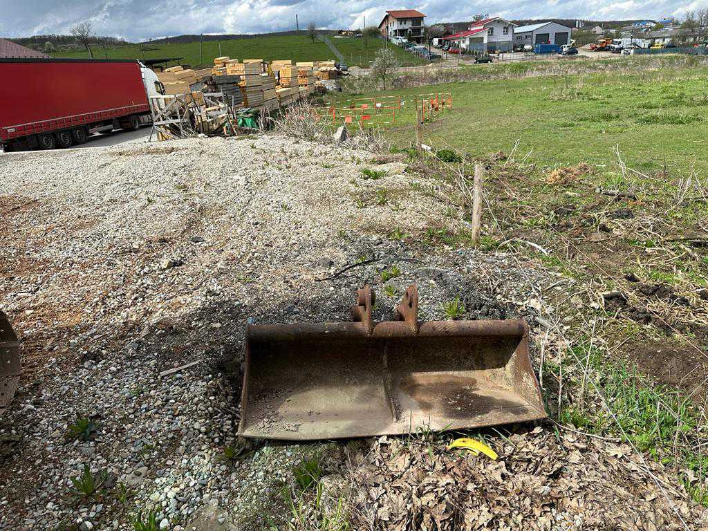 TRACKED EXCAVATOR - Екскаватор: фото 3 TRACKED EXCAVATOR - Екскаватор: фото 3