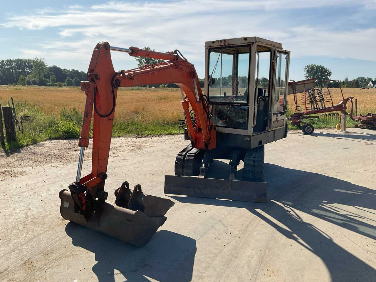 Takeuchi TB36 - Міні-екскаватор: фото 3 Takeuchi TB36 - Міні-екскаватор: фото 3