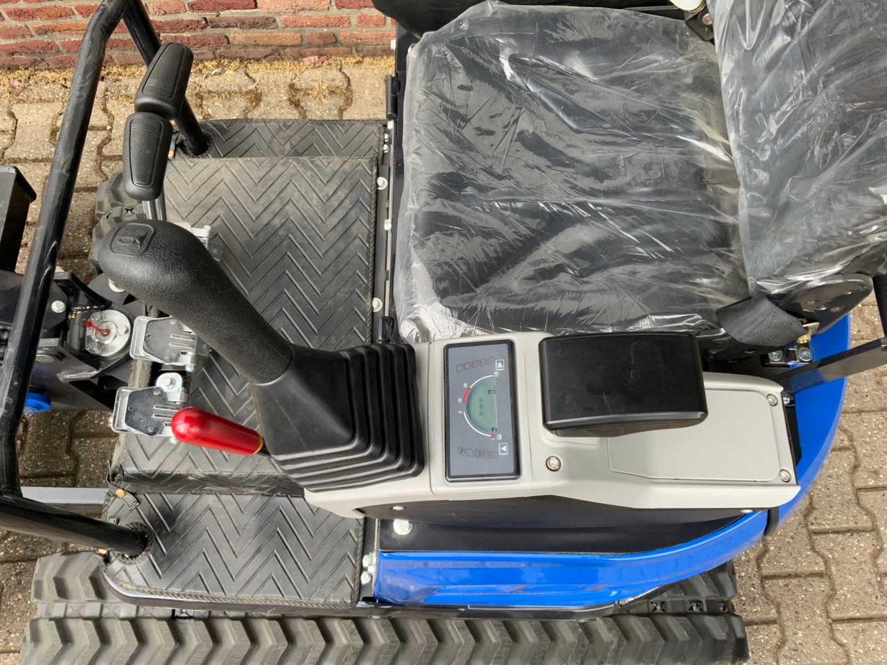 Екскаватор ULTRA FORCE EQUIPMENT NM-1800 KG CRAWLER EXCAVATOR DIESEL 2025 INCL. 3 BUCKETS: фото 13