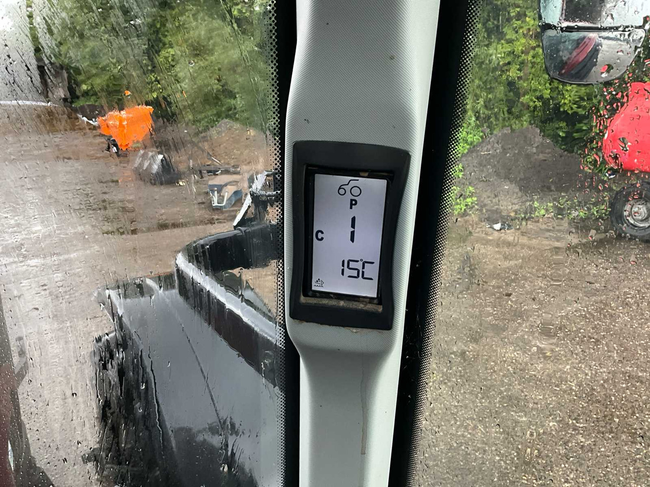 Трактор Valtra T214 A: фото 39