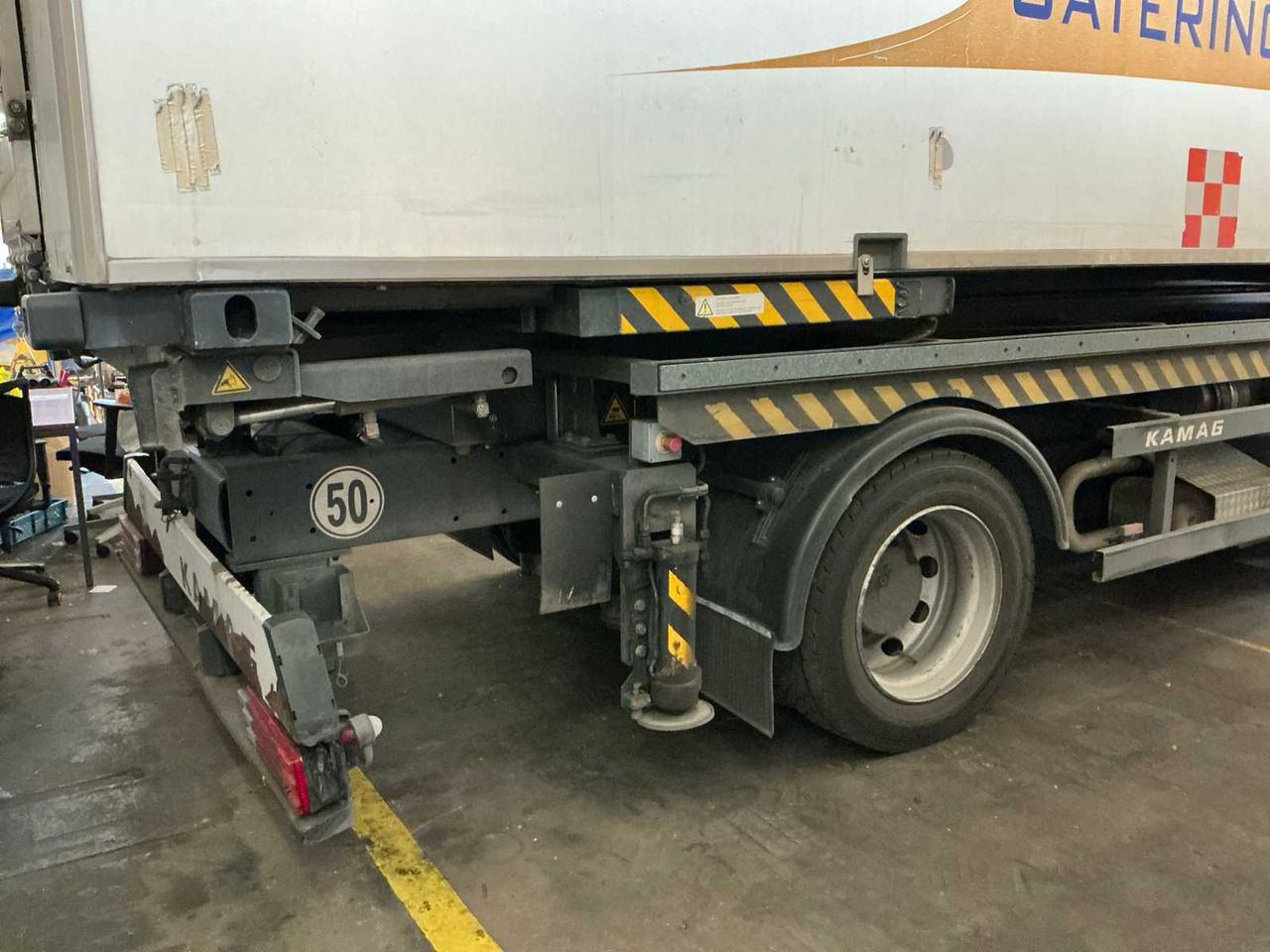 2001 MERCEDES-BENZ WBC22 CATERING TRUCK - Вантажівка: фото 4 2001 MERCEDES-BENZ WBC22 CATERING TRUCK - Вантажівка: фото 4