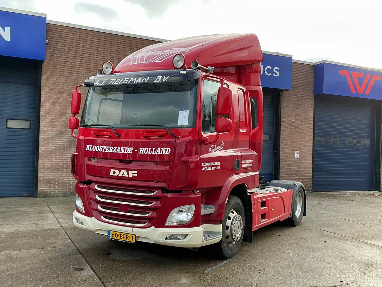 2015 DAF CF370FT SEMI-TRAILER TRACTOR - Вантажівка: фото 2 2015 DAF CF370FT SEMI-TRAILER TRACTOR - Вантажівка: фото 2