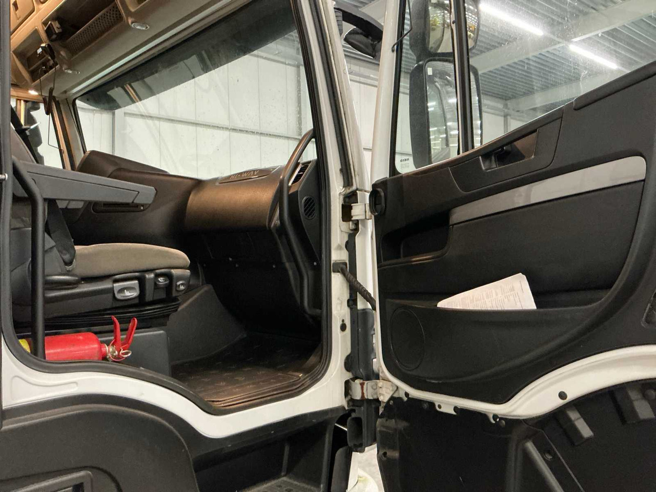 Вантажівка 2015 IVECO TRUCK: фото 20