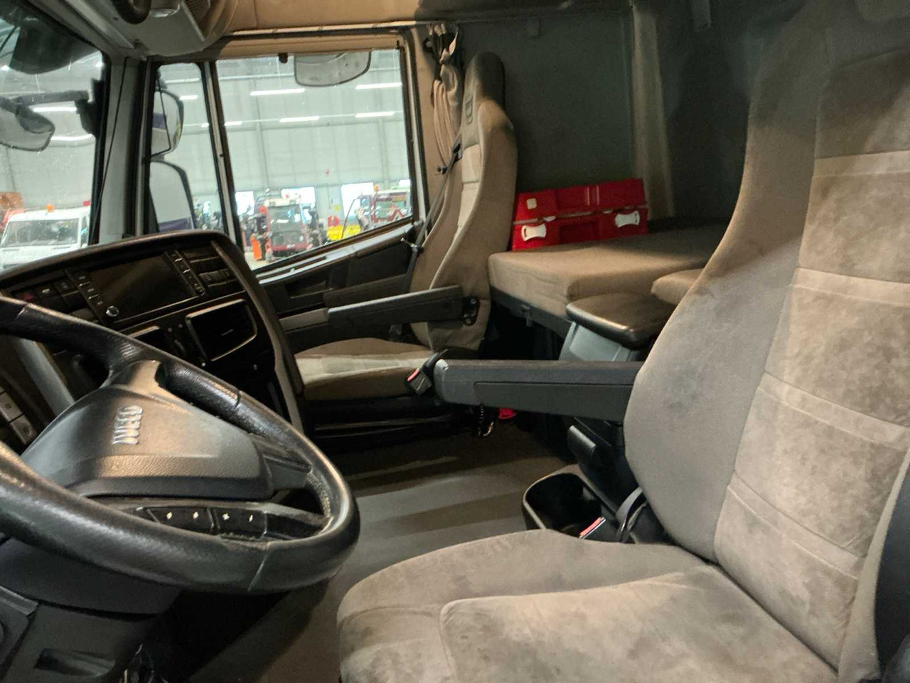 Вантажівка 2015 IVECO TRUCK: фото 17