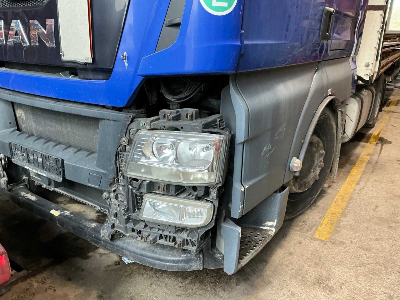 2015 MAN TGX TRACTOR UNIT INCLUDING TRAILER - Вантажівка: фото 3 2015 MAN TGX TRACTOR UNIT INCLUDING TRAILER - Вантажівка: фото 3