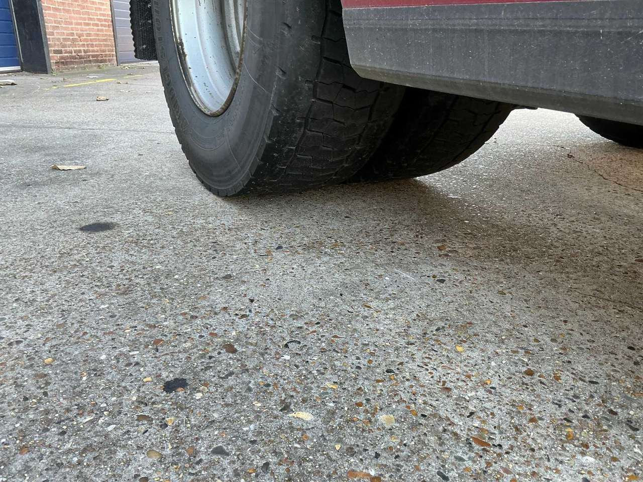 Вантажівка 2019 VOLVO FH SEMI-TRAILER TRACTOR: фото 13