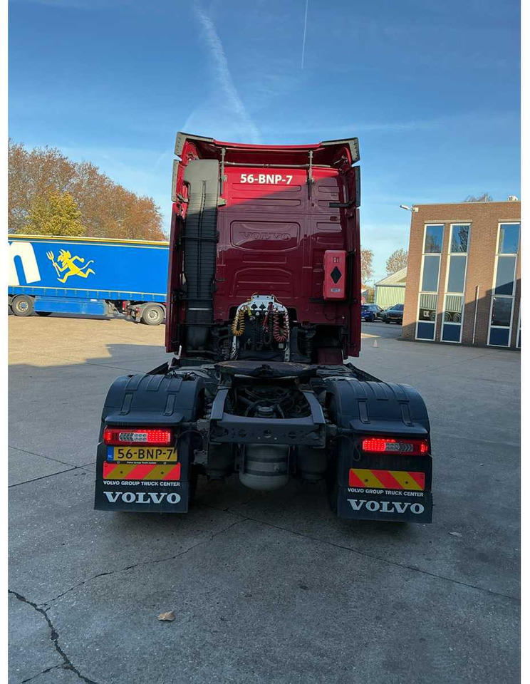 Вантажівка 2019 VOLVO FH SEMI-TRAILER TRACTOR: фото 7