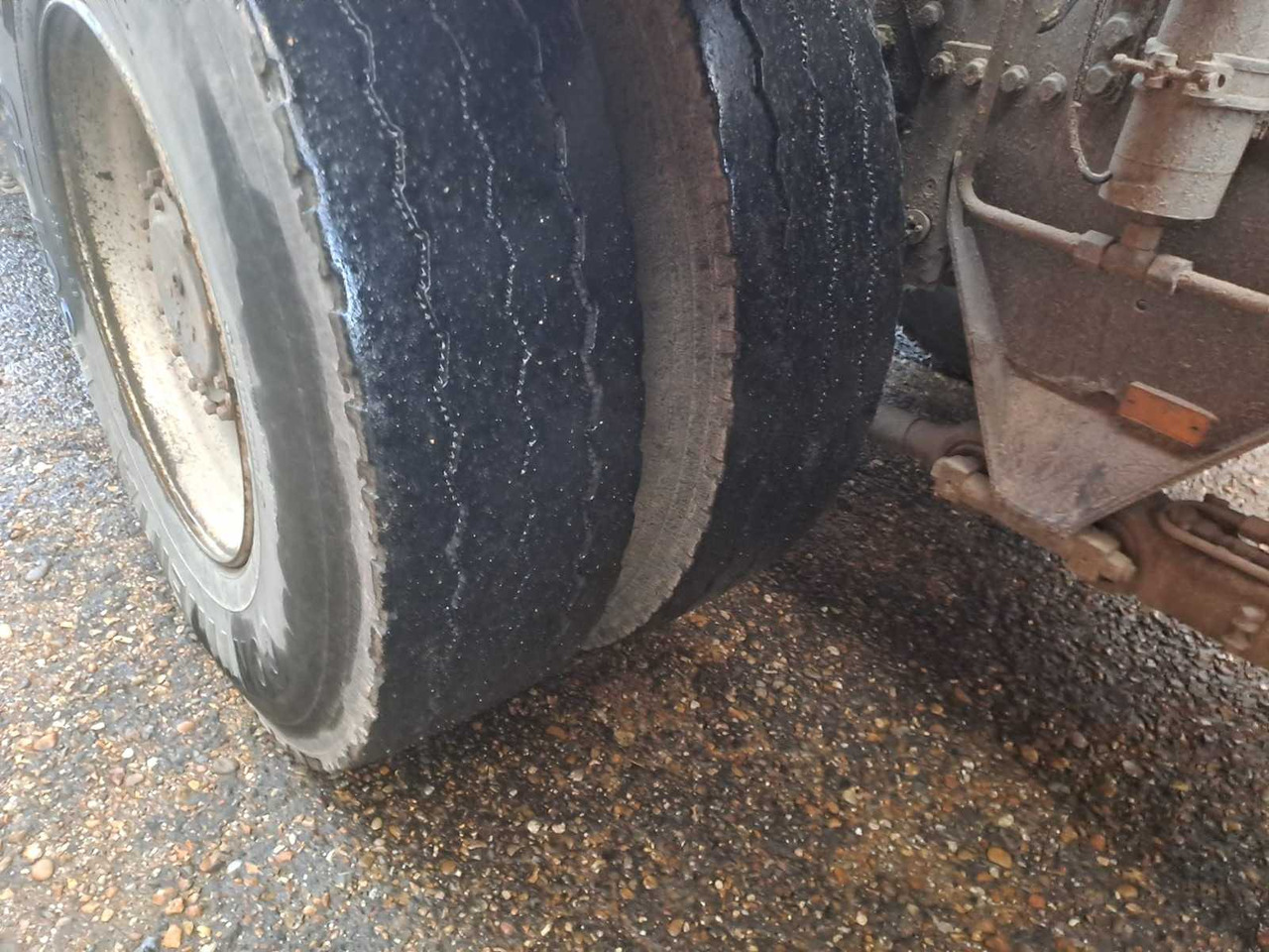 Вантажівка GINAF - X 3335 S - TRUCK - 2006: фото 15