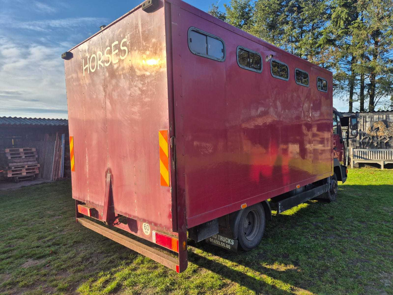 MAN L 75F HORSE TRAILER 1994 - Вантажівка: фото 4 MAN L 75F HORSE TRAILER 1994 - Вантажівка: фото 4
