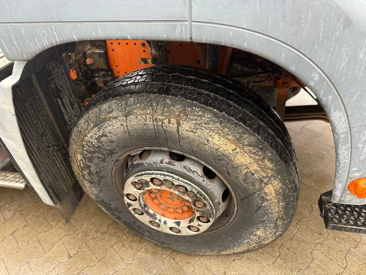 MAN - TGA 26.414 FDC - TRUCK - 2003 - Вантажівка: фото 5 MAN - TGA 26.414 FDC - TRUCK - 2003 - Вантажівка: фото 5