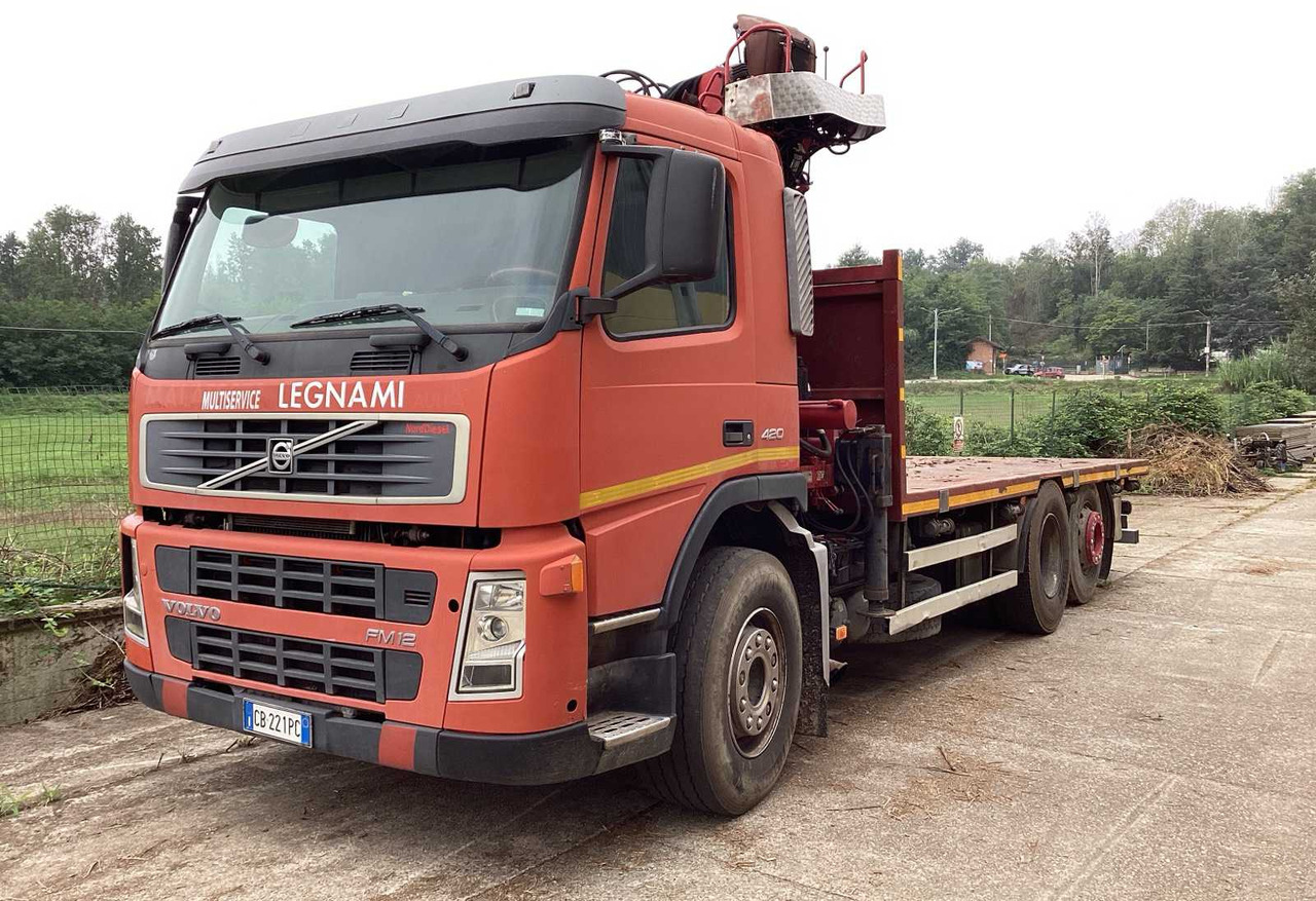 VOLVO - FM12.460 - TRUCK WITH TRAILER - 2002 - Вантажівка: фото 1 VOLVO - FM12.460 - TRUCK WITH TRAILER - 2002 - Вантажівка: фото 1