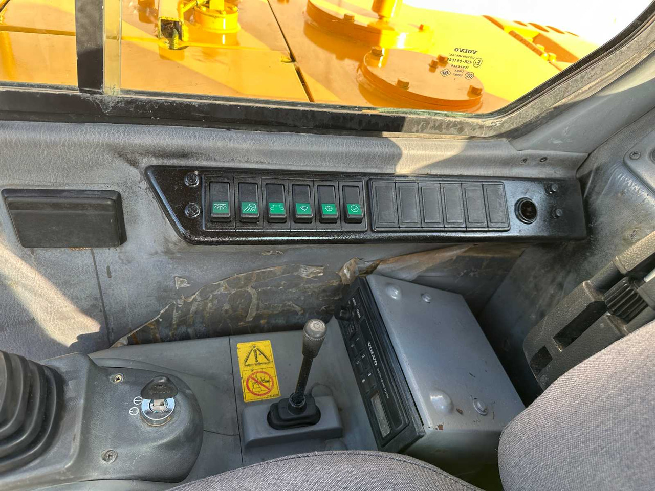 Гусеничний екскаватор Volvo EC55B: фото 37