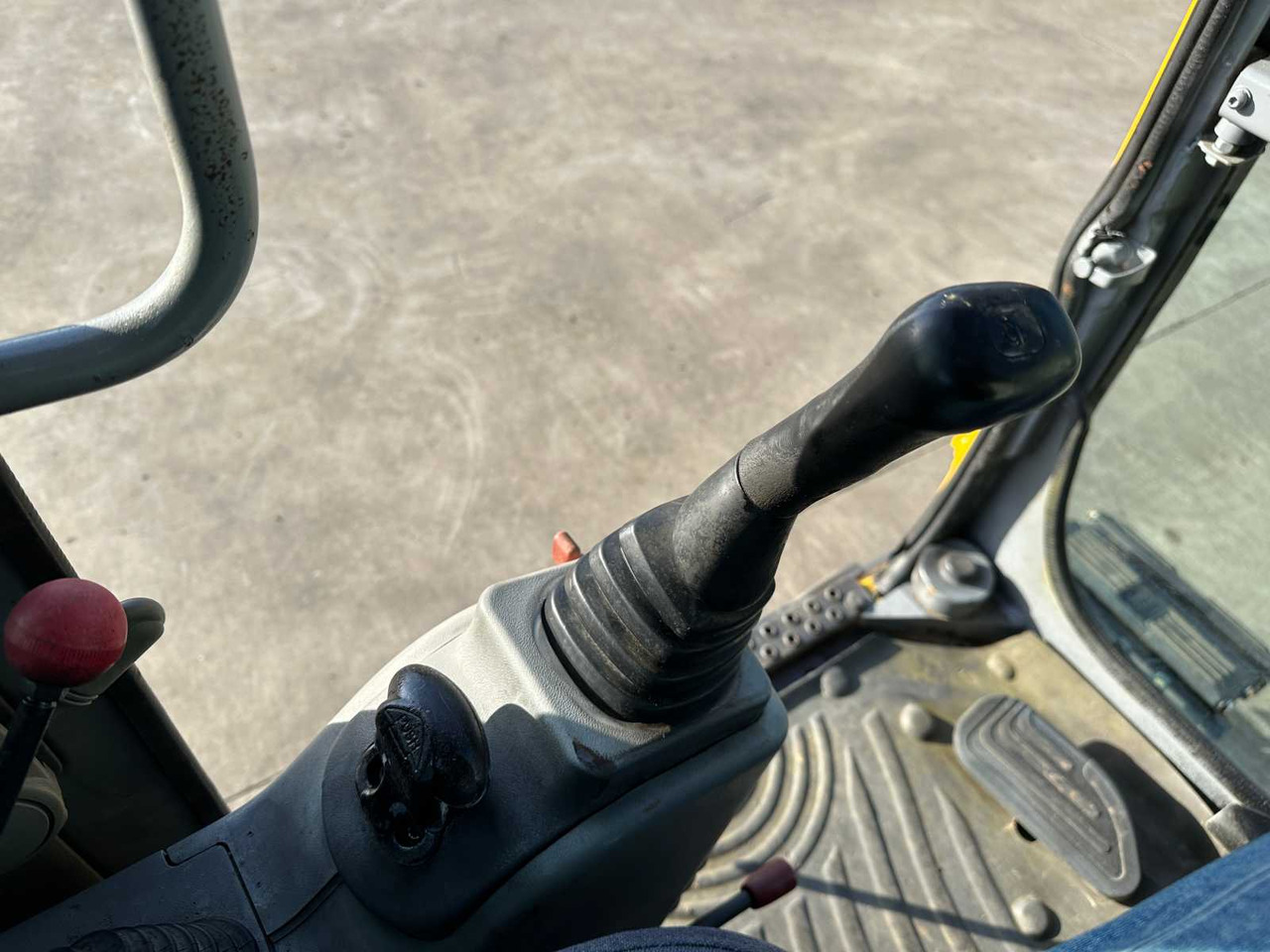 Гусеничний екскаватор Volvo EC55B: фото 43