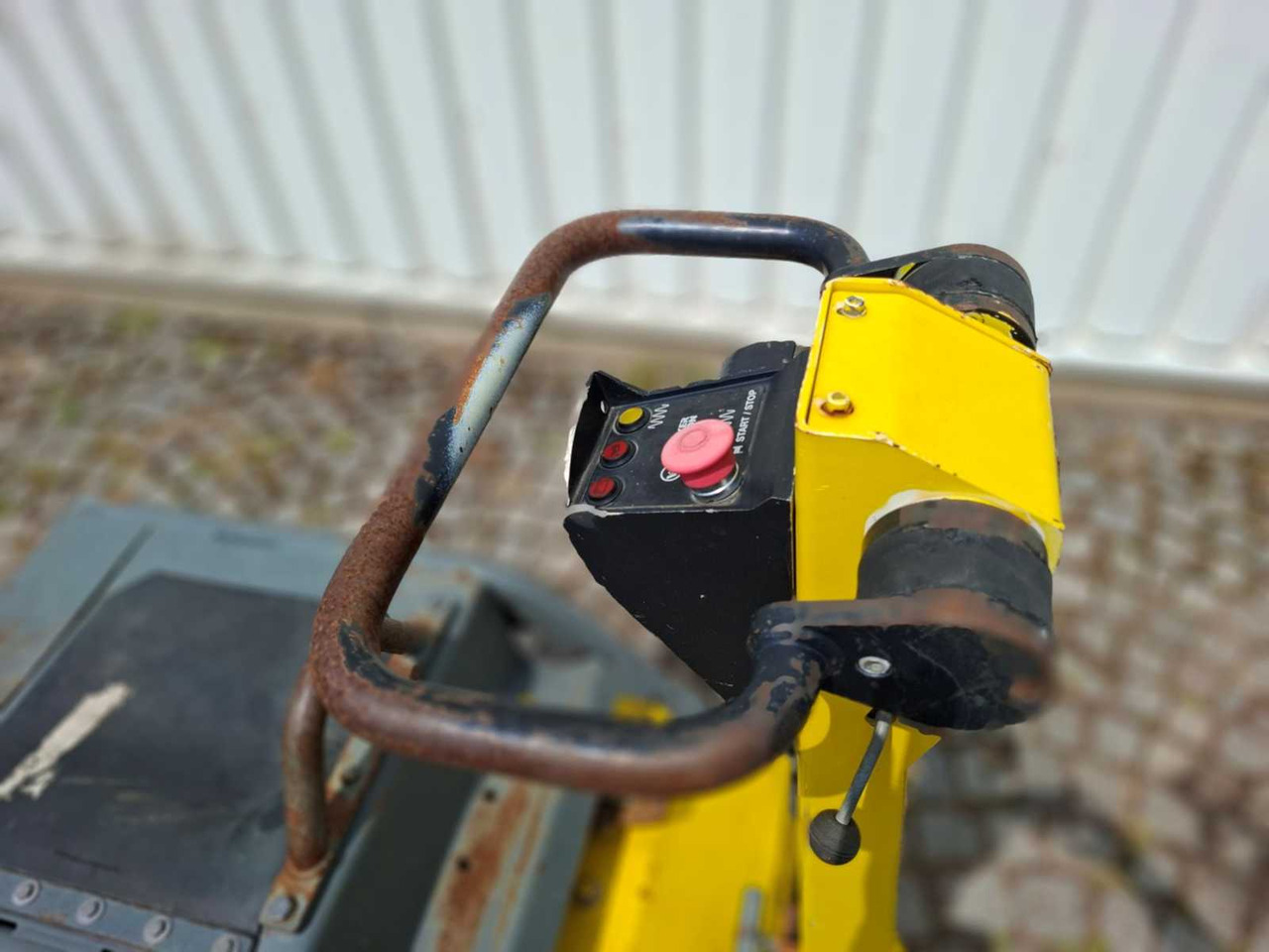 Wacker DPU 100-70 Le - Віброплита: фото 4 Wacker DPU 100-70 Le - Віброплита: фото 4