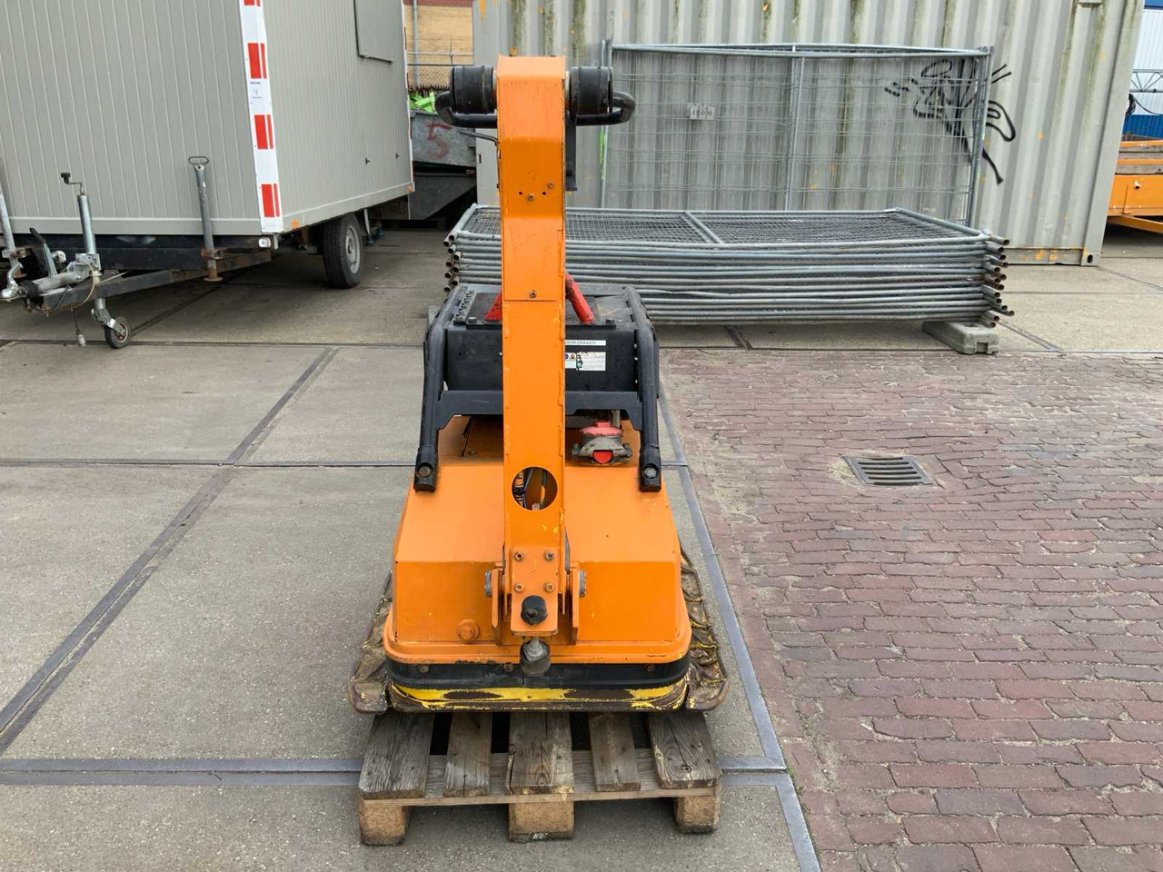 Wacker Neuson DPU 100-70 - Віброплита: фото 4 Wacker Neuson DPU 100-70 - Віброплита: фото 4