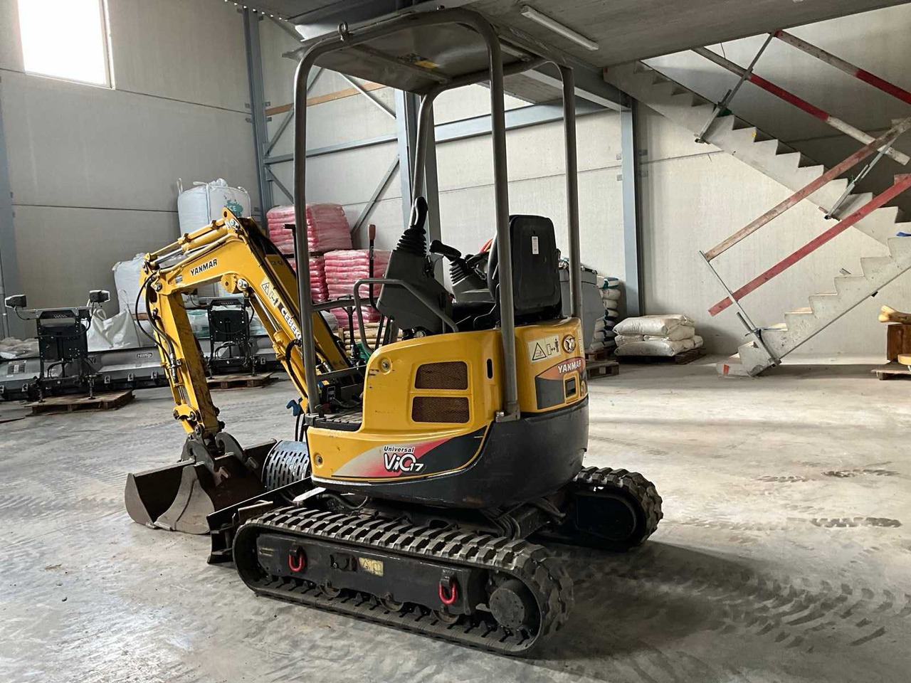 Yanmar VIO17 - Міні-екскаватор: фото 4 Yanmar VIO17 - Міні-екскаватор: фото 4