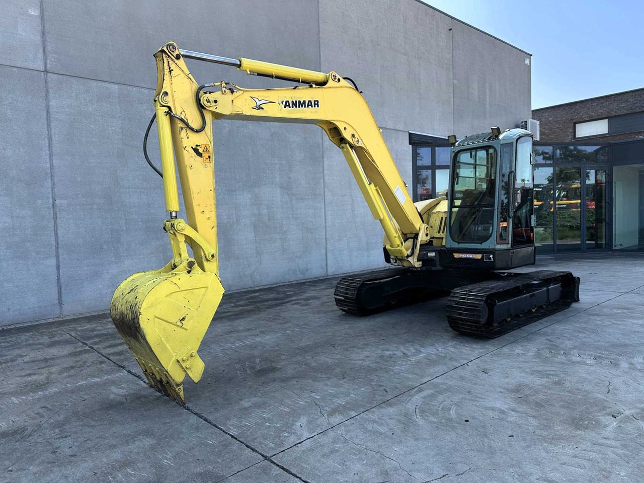 Yanmar VIO80 - Гусеничний екскаватор: фото 1 Yanmar VIO80 - Гусеничний екскаватор: фото 1