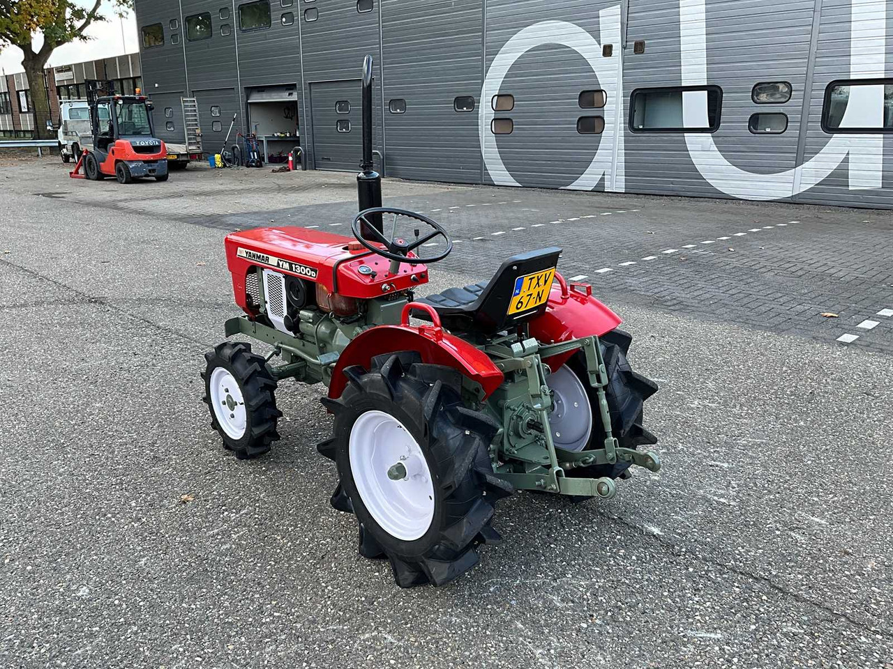 Yanmar YM1300D - Мінітрактор: фото 3 Yanmar YM1300D - Мінітрактор: фото 3