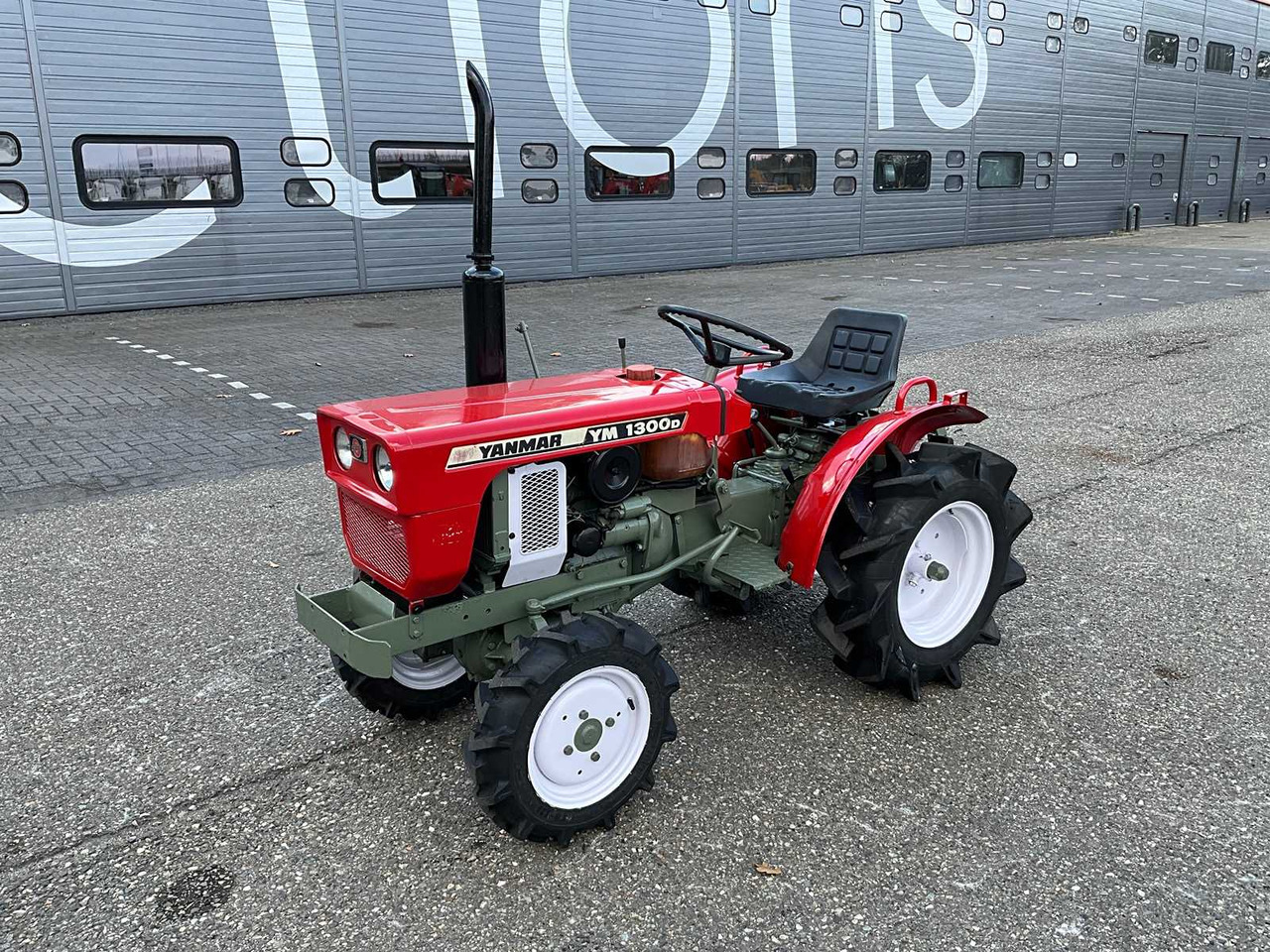 Yanmar YM1300D - Мінітрактор: фото 1 Yanmar YM1300D - Мінітрактор: фото 1