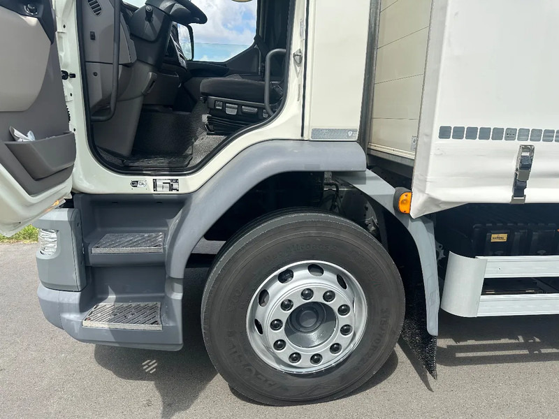 DAF CF 320 LF320.18 EURO6. SchuifzeilBakwagen met Laadklep. in TOPSTAAT! - Тентована вантажівка: фото 5 DAF CF 320 LF320.18 EURO6. SchuifzeilBakwagen met Laadklep. in TOPSTAAT! - Тентована вантажівка: фото 5