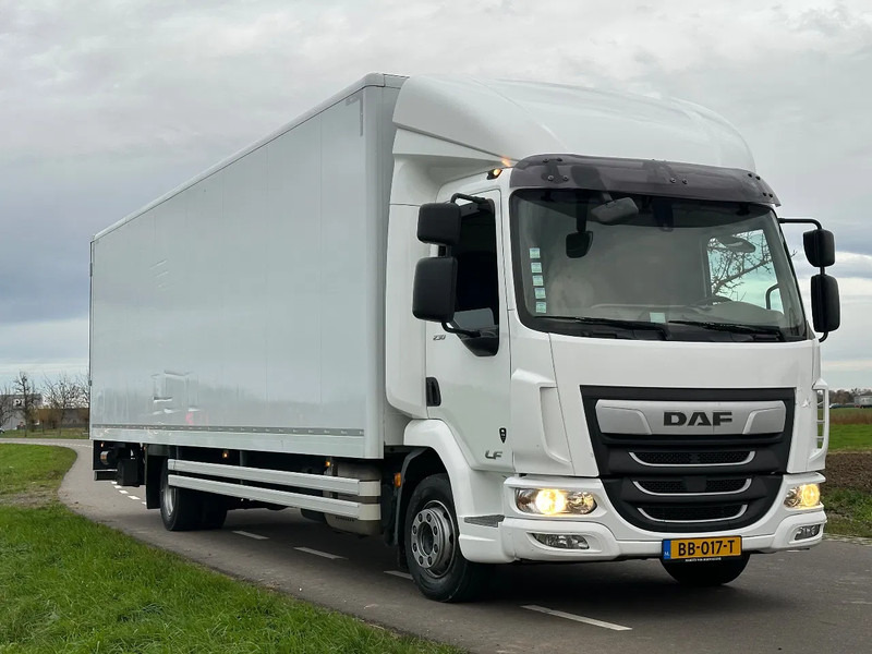 DAF LF 230 LF230.12 EURO6. 2018. 880x247x233 - Вантажівка з закритим кузовом: фото 2 DAF LF 230 LF230.12 EURO6. 2018. 880x247x233 - Вантажівка з закритим кузовом: фото 2