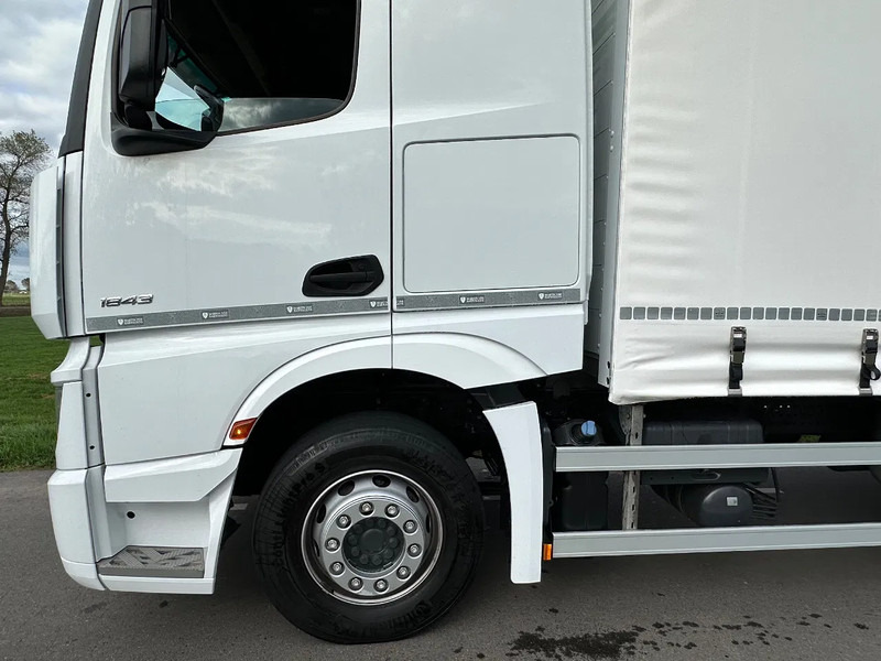 Mercedes-Benz Actros ACTROS 1843L 2022. 183432km Schuifzeil met Laadklep 2000kg - Тентована вантажівка: фото 5 Mercedes-Benz Actros ACTROS 1843L 2022. 183432km Schuifzeil met Laadklep 2000kg - Тентована вантажівка: фото 5