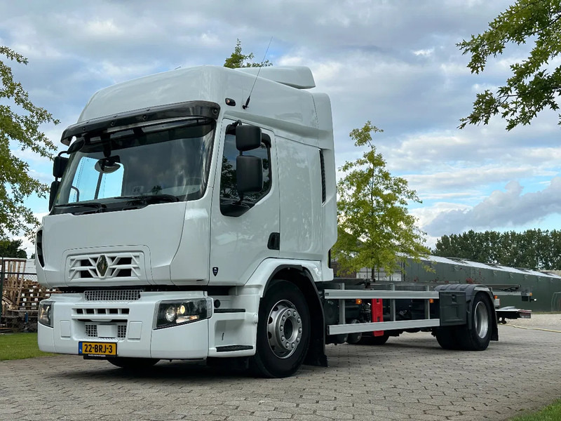 Renault D280 - Тентована вантажівка: фото 1 Renault D280 - Тентована вантажівка: фото 1