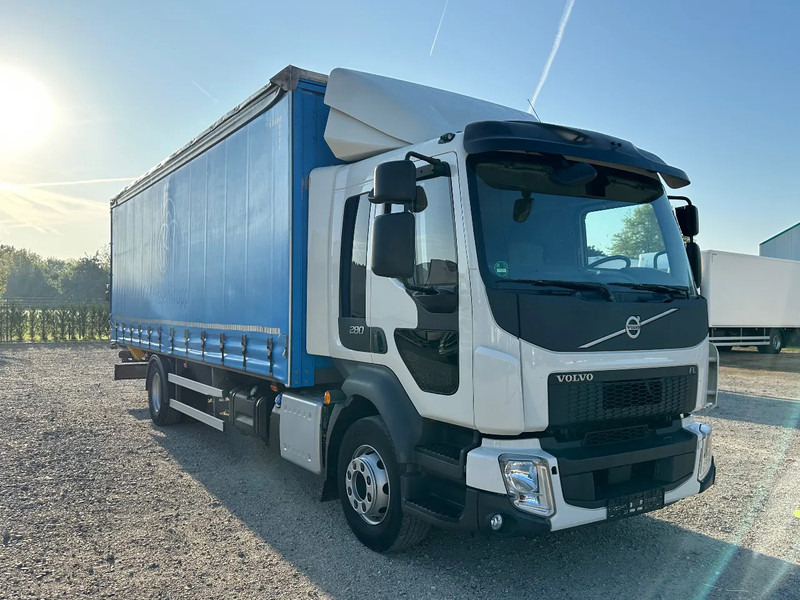Volvo FL FL280.16 EURO6. 2022. 8400kg Laadvermogen Eventueel , OPRIJWAGEN , PAARDENWAGEN. - Вантажівка шасі: фото 2 Volvo FL FL280.16 EURO6. 2022. 8400kg Laadvermogen Eventueel , OPRIJWAGEN , PAARDENWAGEN. - Вантажівка шасі: фото 2