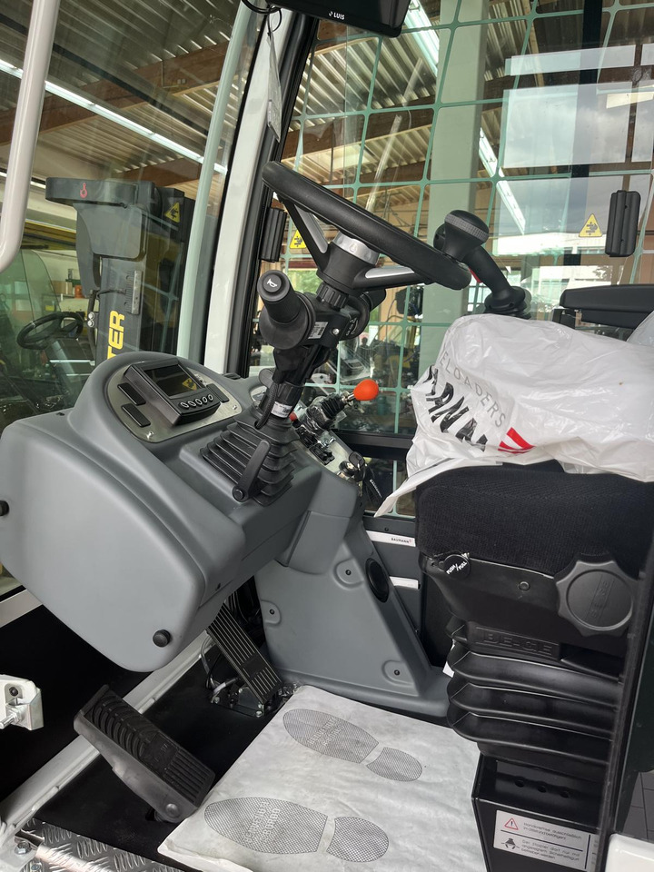 Baumann ELQ 50 L/14/60 TR 120V - Навантажувач боковий: фото 5 Baumann ELQ 50 L/14/60 TR 120V - Навантажувач боковий: фото 5