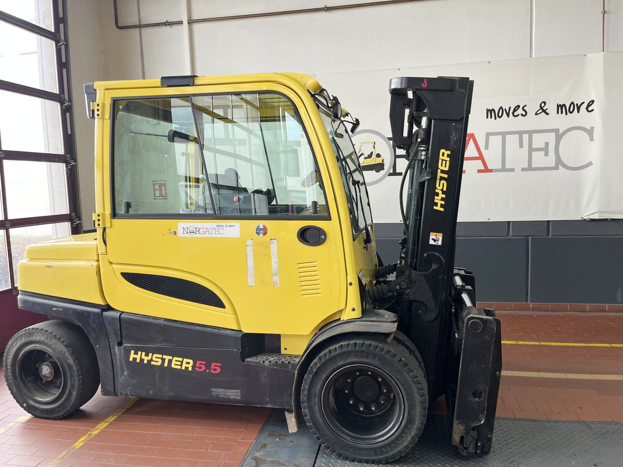 Hyster J5.5XN6 Advance - Електронавантажувач: фото 3 Hyster J5.5XN6 Advance - Електронавантажувач: фото 3