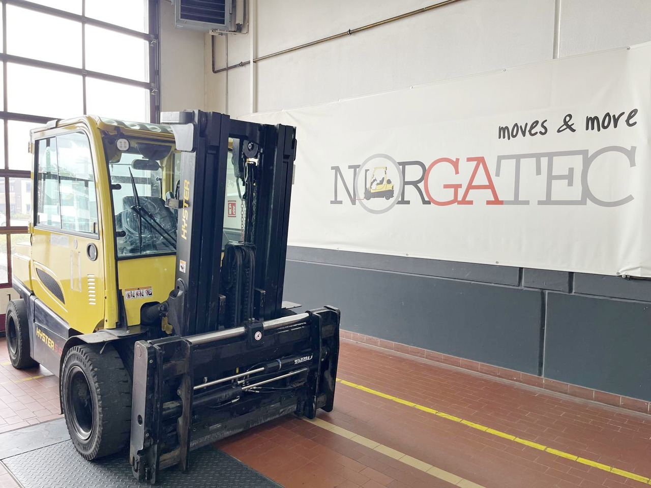 Hyster J5.5XN6 Advance - Електронавантажувач: фото 1 Hyster J5.5XN6 Advance - Електронавантажувач: фото 1