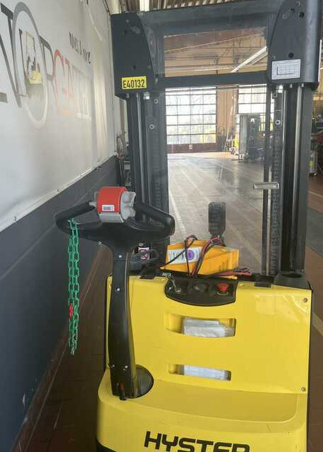 Hyster S1.4 - Штабелер: фото 3 Hyster S1.4 - Штабелер: фото 3
