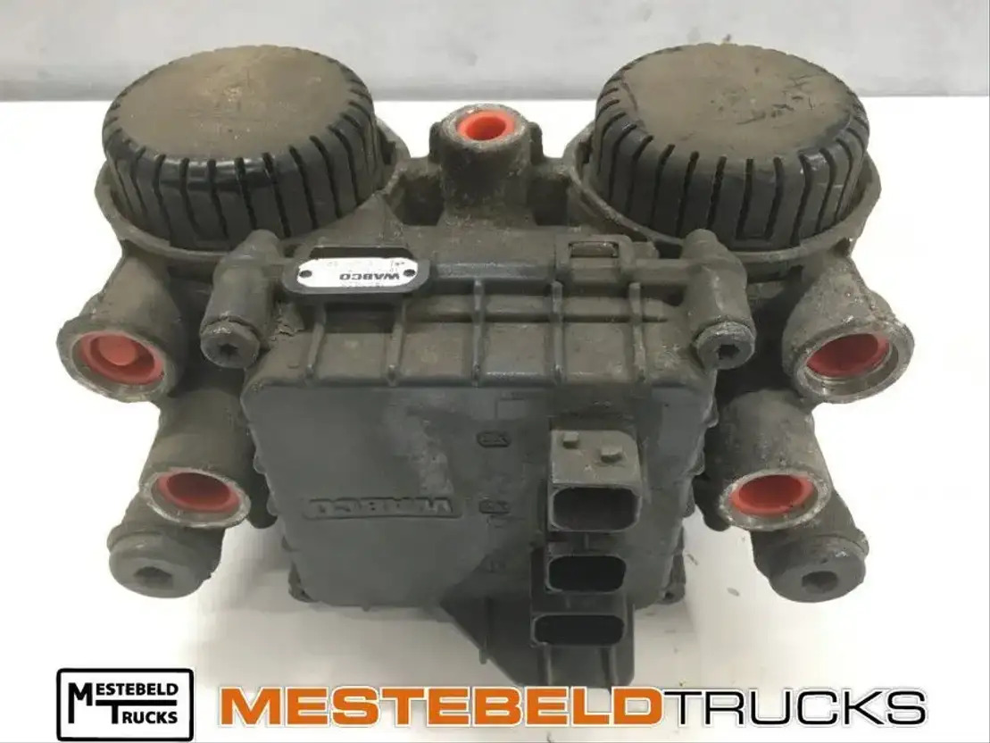 DAF Achterasmodulator EBS3 LF210 - Деталі гальмівної системи в категорії Вантажівки: фото 1 DAF Achterasmodulator EBS3 LF210 - Деталі гальмівної системи в категорії Вантажівки: фото 1