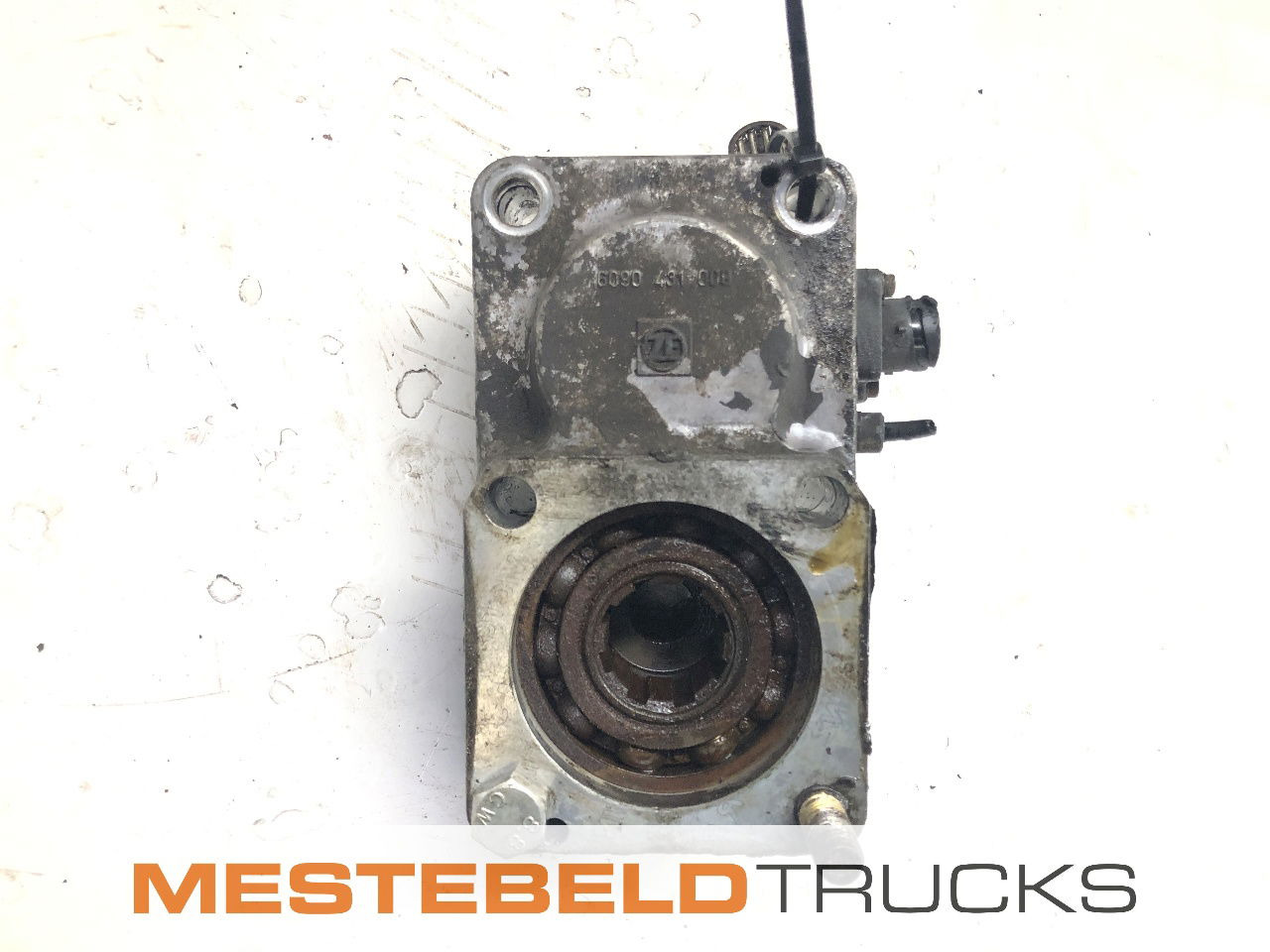 DAF PTO ZF 16S181 - Гідравліка в категорії Вантажівки: фото 1 DAF PTO ZF 16S181 - Гідравліка в категорії Вантажівки: фото 1