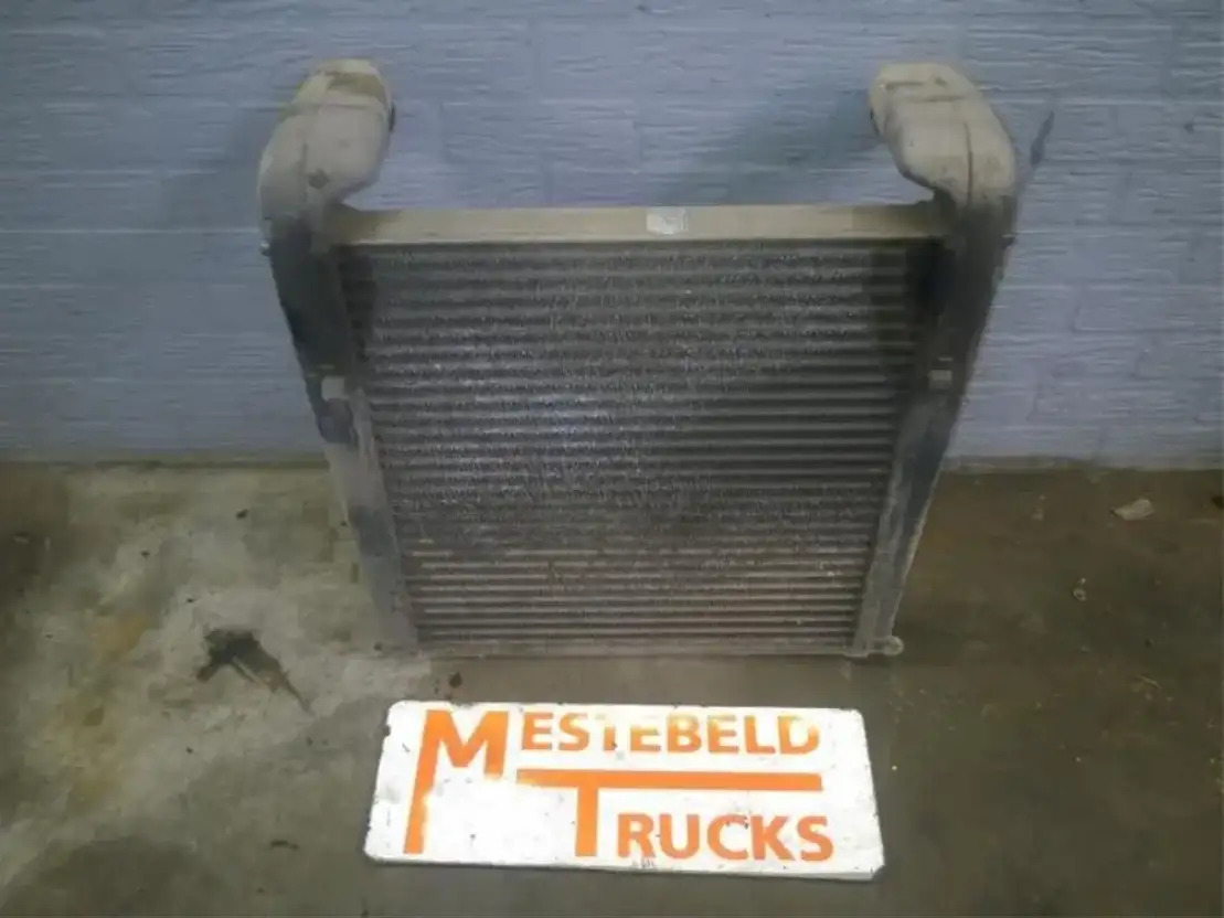 MAN Intercooler L2000 - Система охолодження в категорії Вантажівки: фото 1 MAN Intercooler L2000 - Система охолодження в категорії Вантажівки: фото 1