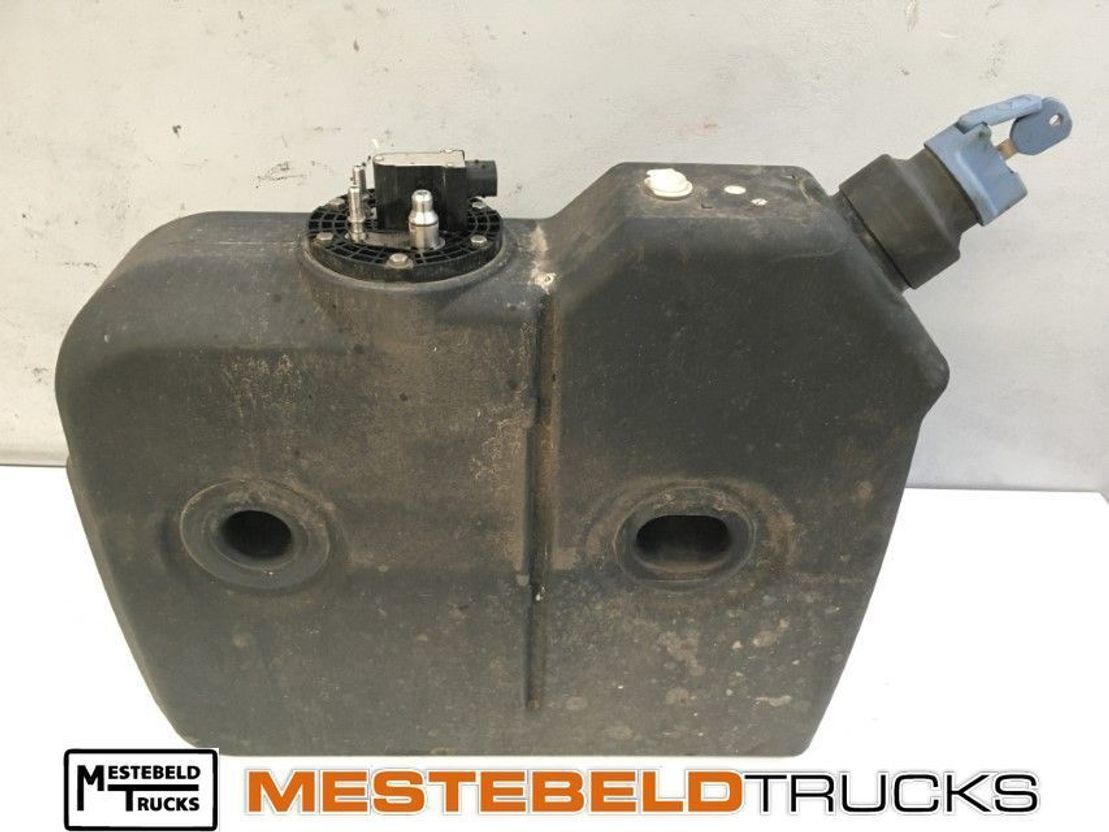 Mercedes-Benz Adblue tank 25 liter - Паливна система в категорії Kомерційні автомобілі: фото 1 Mercedes-Benz Adblue tank 25 liter - Паливна система в категорії Kомерційні автомобілі: фото 1