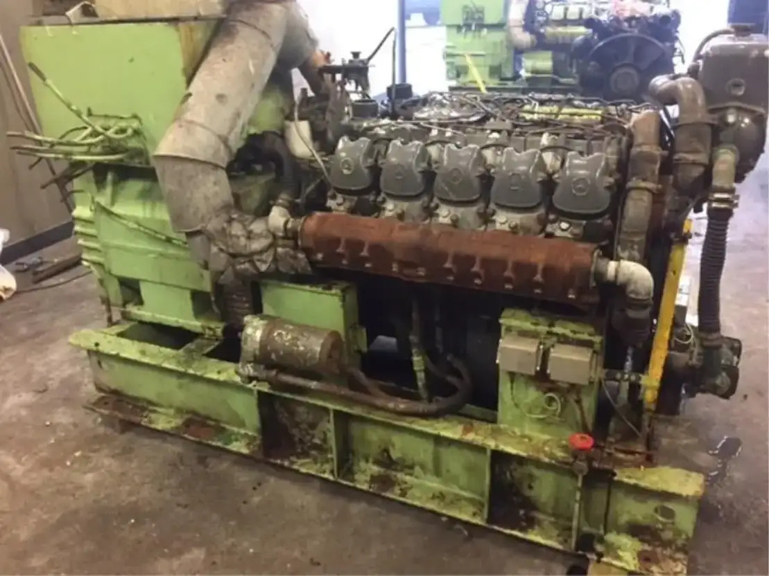Mercedes-Benz Generator 200 KVA - Електричний генератор: фото 1 Mercedes-Benz Generator 200 KVA - Електричний генератор: фото 1