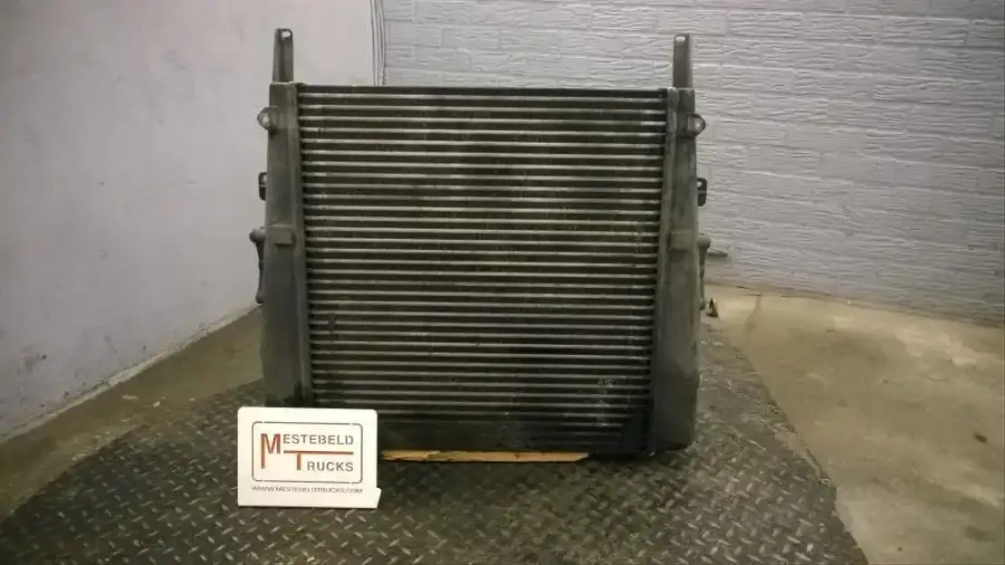 Mercedes-Benz Intercooler Econic - Система охолодження в категорії Вантажівки: фото 1 Mercedes-Benz Intercooler Econic - Система охолодження в категорії Вантажівки: фото 1