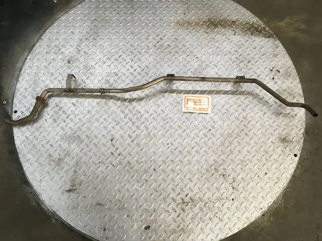 Mercedes-Benz Uitlaatpijp Webasto - Кабіна й інтер'єр в категорії Вантажівки: фото 1 Mercedes-Benz Uitlaatpijp Webasto - Кабіна й інтер'єр в категорії Вантажівки: фото 1