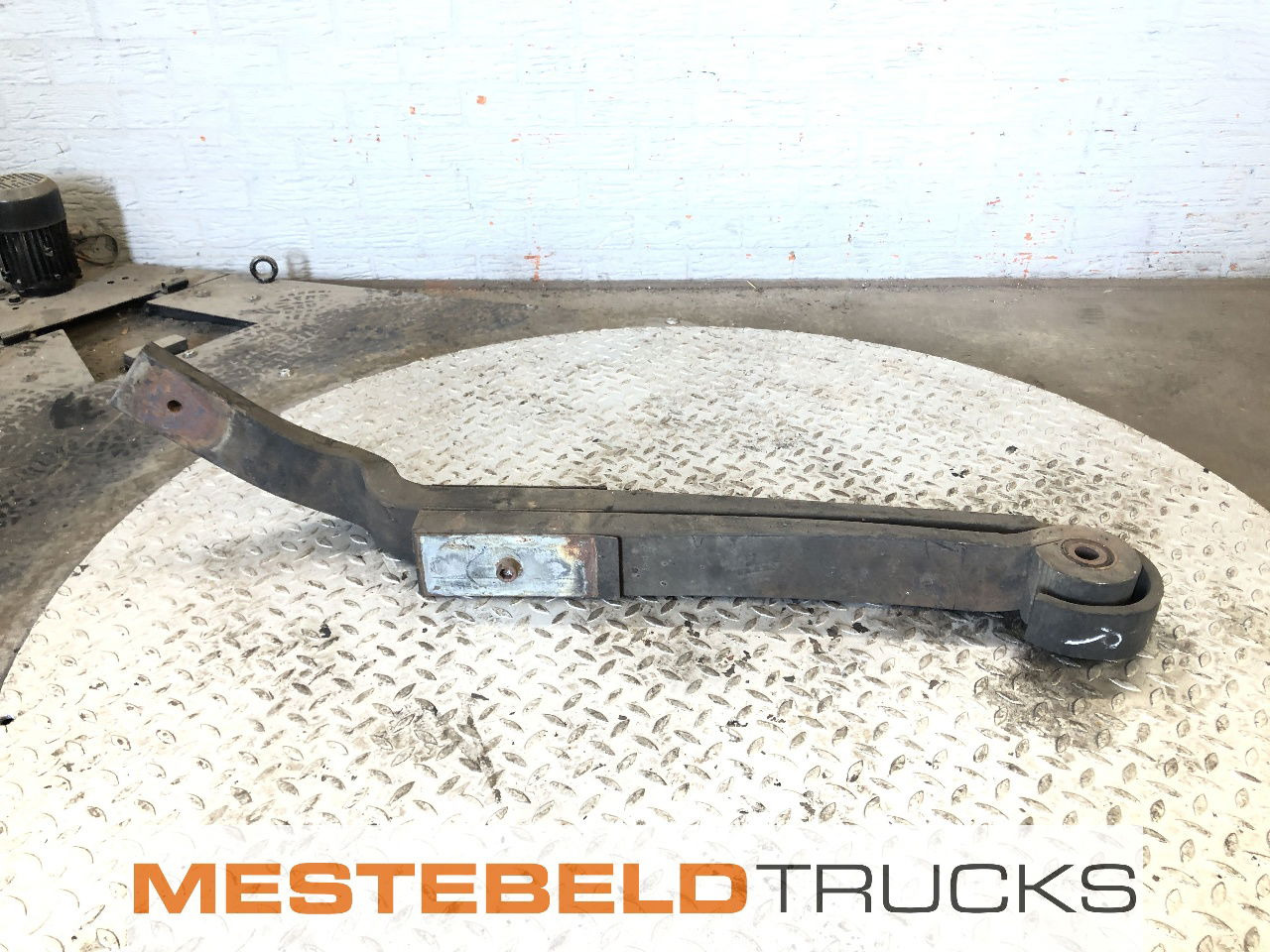 Renault Achterveer rechts - Рама/ Шасі в категорії Вантажівки: фото 1 Renault Achterveer rechts - Рама/ Шасі в категорії Вантажівки: фото 1