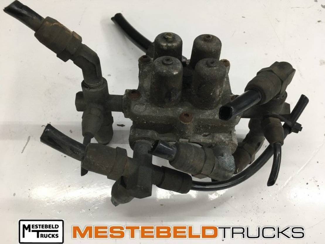 Scania 4-kringsbeveiligingsventiel - Гальмівний клапан в категорії Вантажівки: фото 1 Scania 4-kringsbeveiligingsventiel - Гальмівний клапан в категорії Вантажівки: фото 1