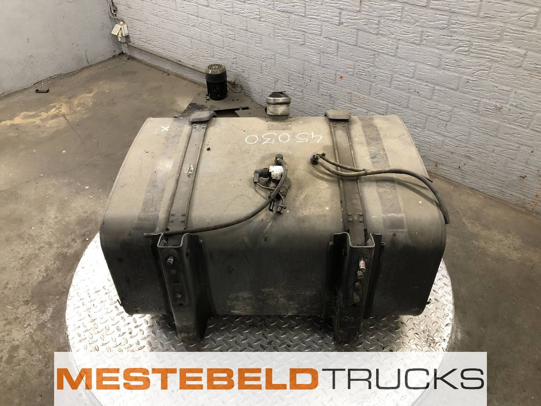 Scania Brandstoftank 300 liter met steunen - Паливна система в категорії Вантажівки: фото 1 Scania Brandstoftank 300 liter met steunen - Паливна система в категорії Вантажівки: фото 1