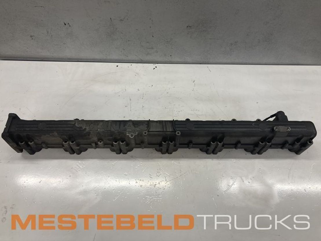 Scania Inlaatspruitstuk R410 - Двигун та запчастини в категорії Вантажівки: фото 1 Scania Inlaatspruitstuk R410 - Двигун та запчастини в категорії Вантажівки: фото 1