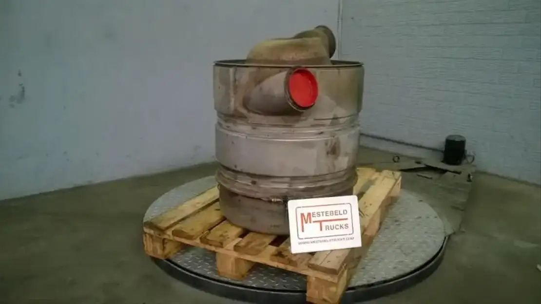 Scania Uitlaatdemper - Вихлопна система в категорії Вантажівки: фото 1 Scania Uitlaatdemper - Вихлопна система в категорії Вантажівки: фото 1