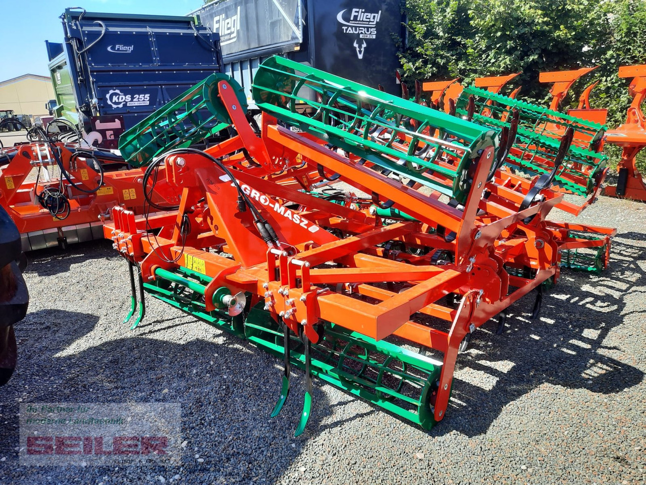 Agro-Masz AU 50 5m - Техніка для обробки ґрунту: фото 2 Agro-Masz AU 50 5m - Техніка для обробки ґрунту: фото 2