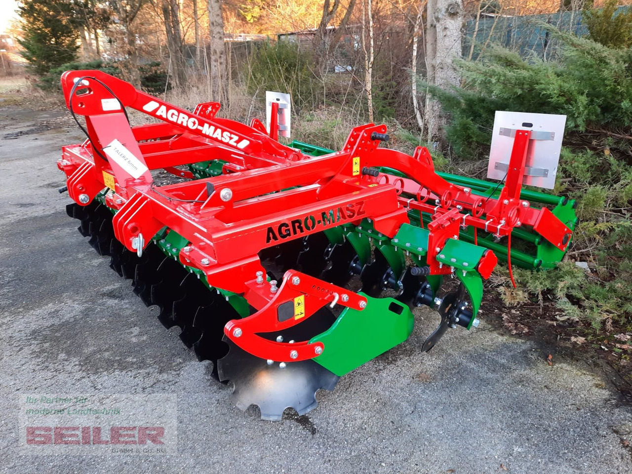Agro-Masz BT 30 + Rohrstabwalze 500 mm - Дисковий культиватор: фото 1 Agro-Masz BT 30 + Rohrstabwalze 500 mm - Дисковий культиватор: фото 1