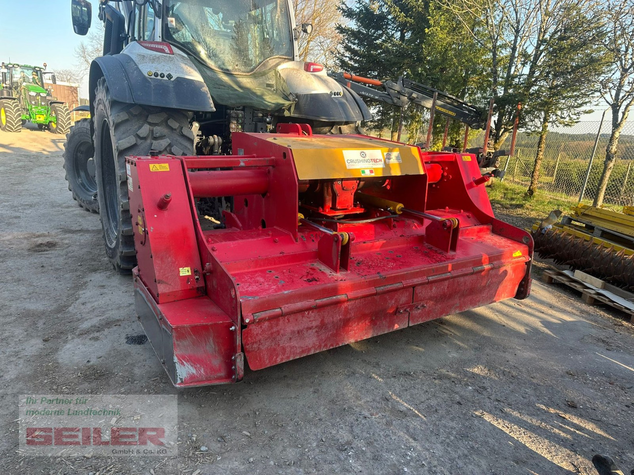 CrushingTech CRD-220-T Steinbrecher - Косарка-подрібнювач: фото 1 CrushingTech CRD-220-T Steinbrecher - Косарка-подрібнювач: фото 1