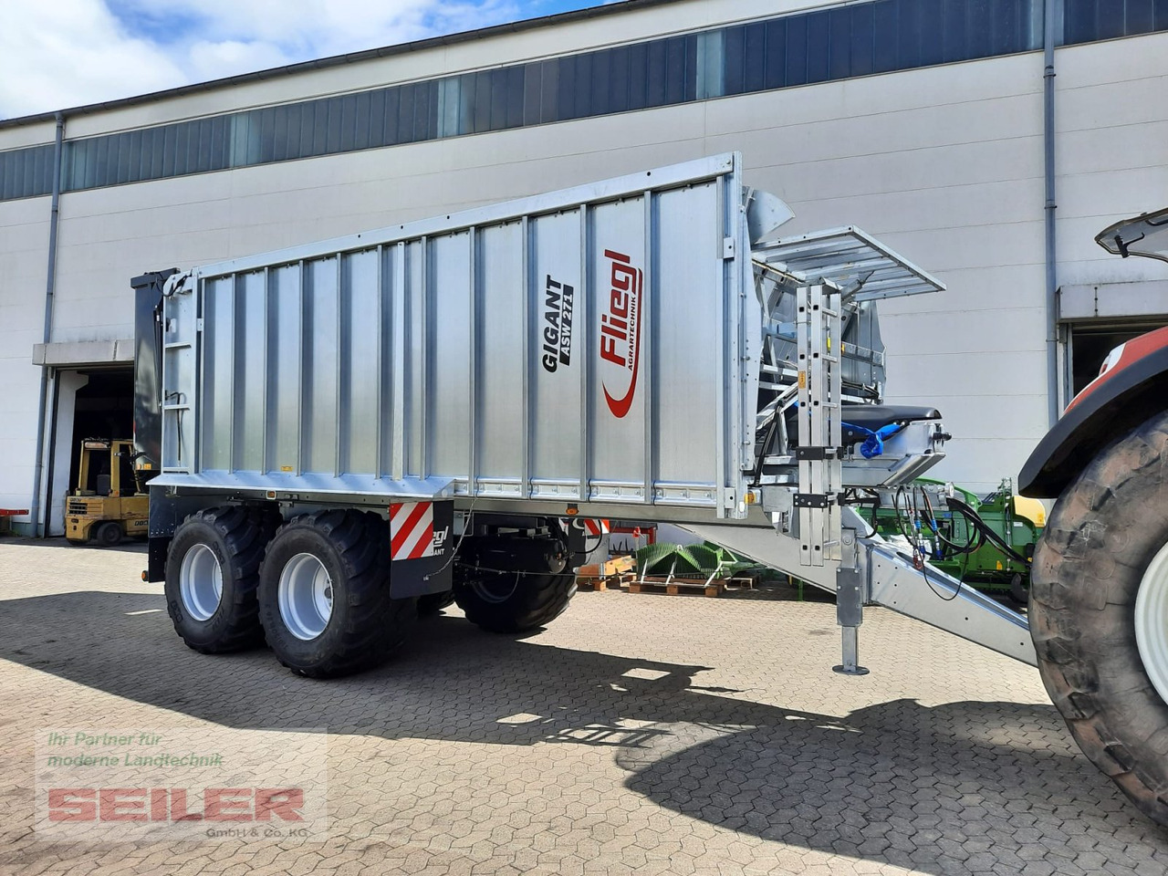 Fliegl ASW 271 C FOX Lenkachse 26,5" 35m³ - Самозавантажувальний причіп: фото 1 Fliegl ASW 271 C FOX Lenkachse 26,5" 35m³ - Самозавантажувальний причіп: фото 1
