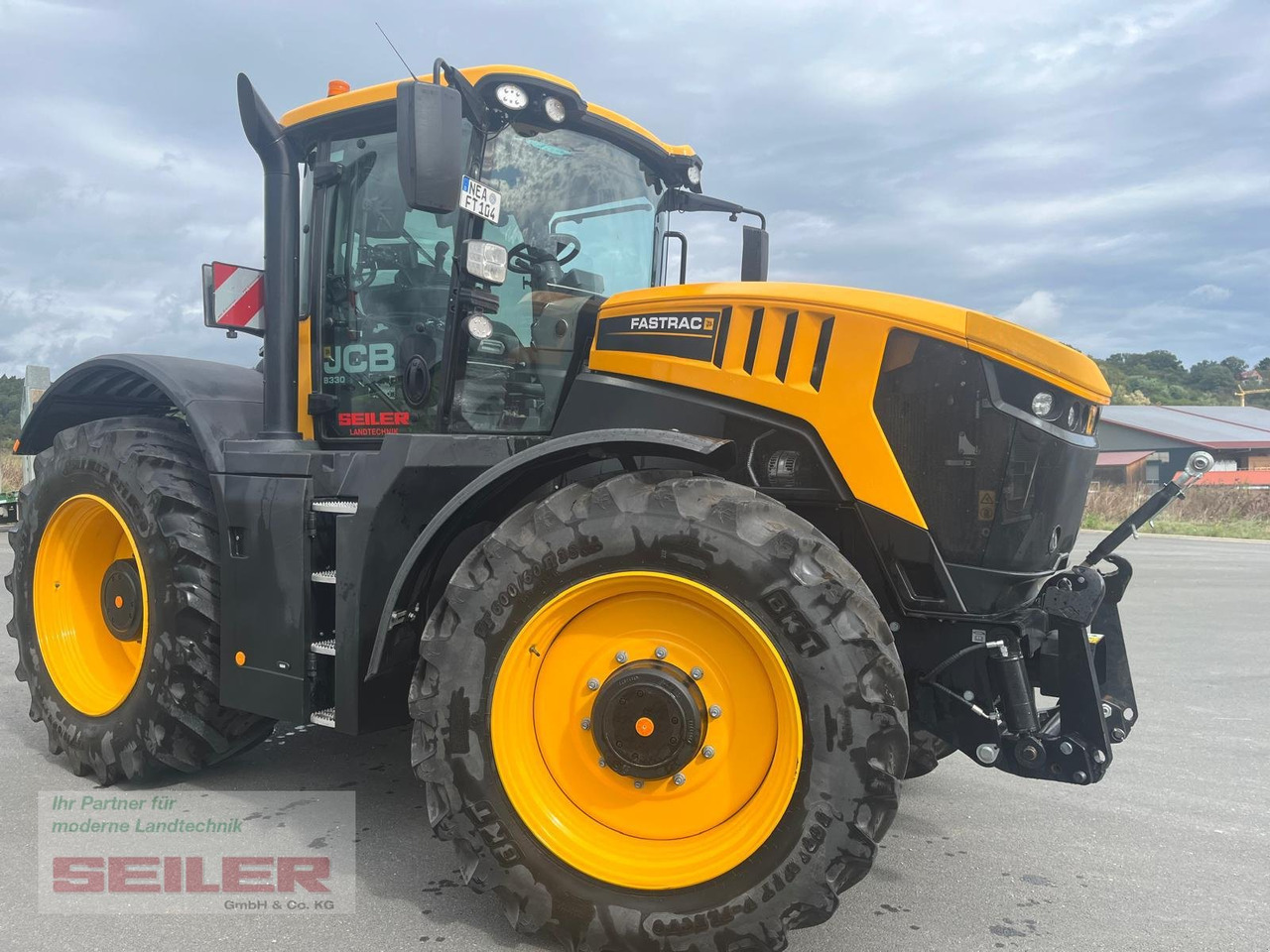 JCB Fastrac 8330 - Трактор: фото 2 JCB Fastrac 8330 - Трактор: фото 2